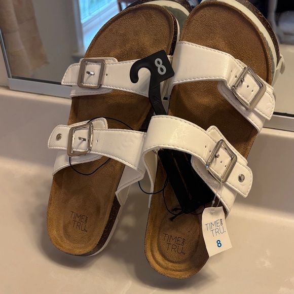 Time and Tru Shoes - Time and Tru NWT Women’s White Double Buckle Slide Sandals